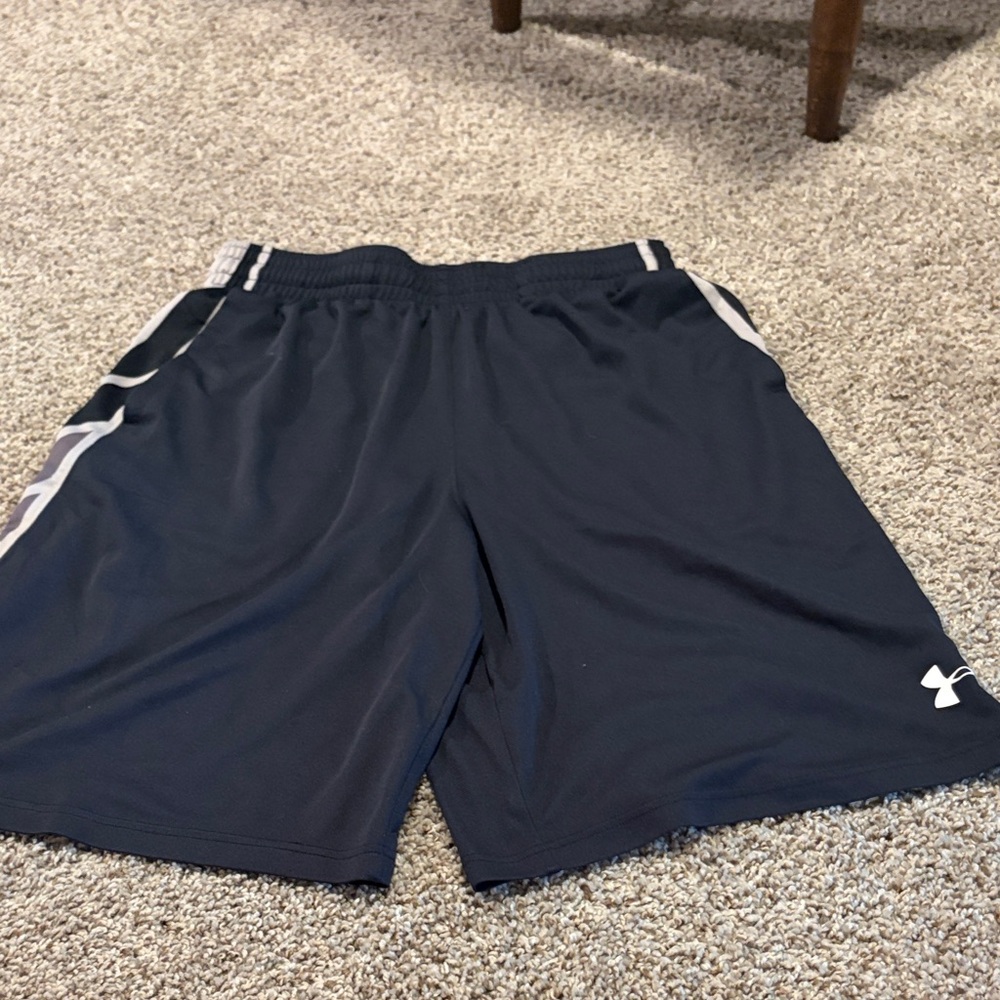 Under Armour Black Men's Athletic Shorts with Gray Trim